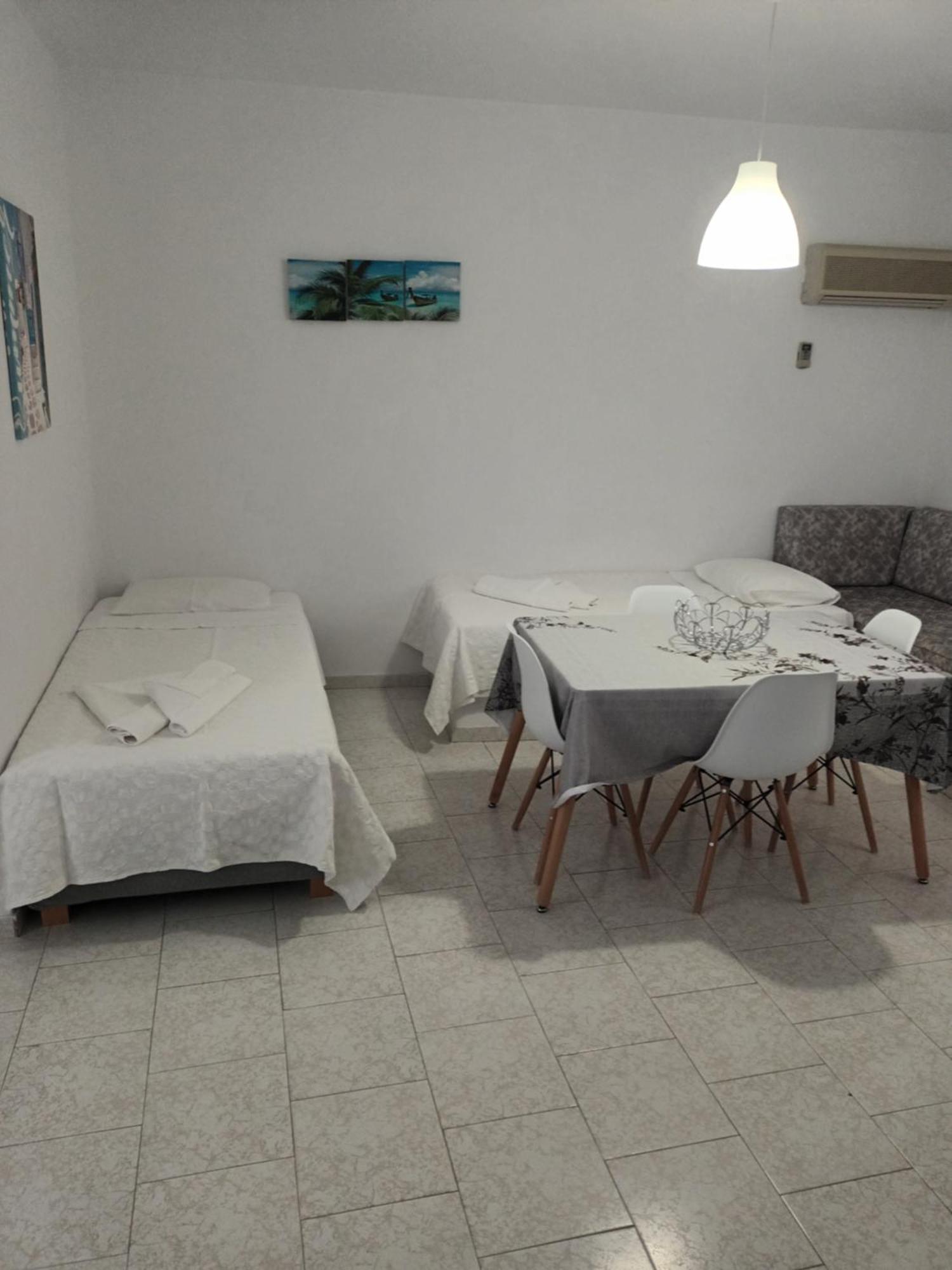 Appartement Holidays In Paros à Alikí Extérieur photo